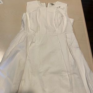Gap white dress size 4